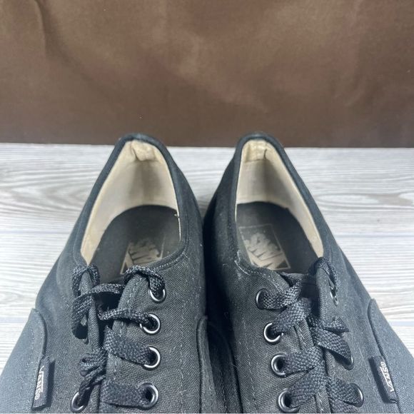 Vans Era Men’s 11 Black Sneaker Shoe - Picture 8 of 10